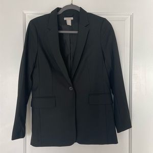 H&M black oversized blazer/single-breasted jacket- never worn
